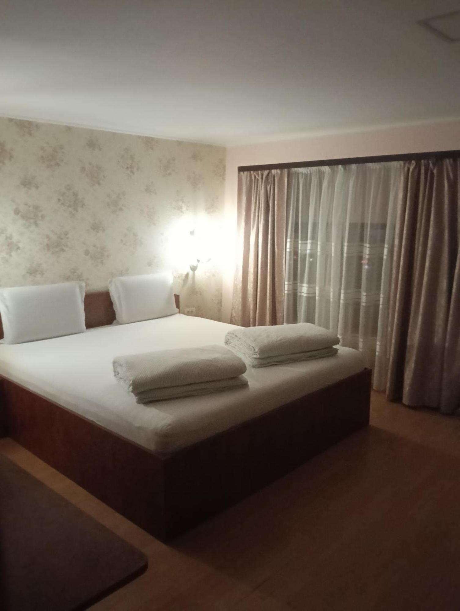Отель Casa Heidi Тимишоара Номер фото
